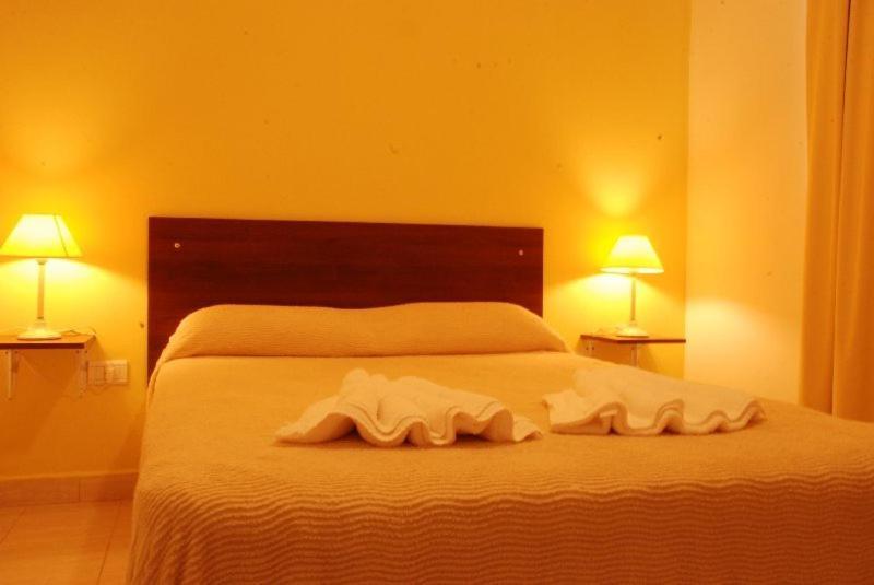Brisas Del Lago Apartamentos Colón Zewnętrze zdjęcie