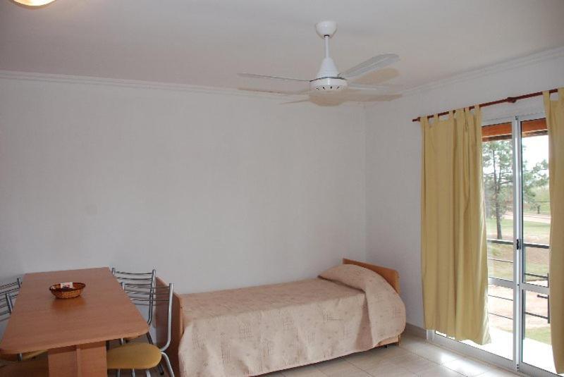 Brisas Del Lago Apartamentos Colón Zewnętrze zdjęcie