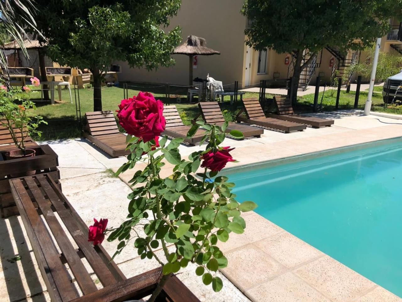 Brisas Del Lago Apartamentos Colón Zewnętrze zdjęcie